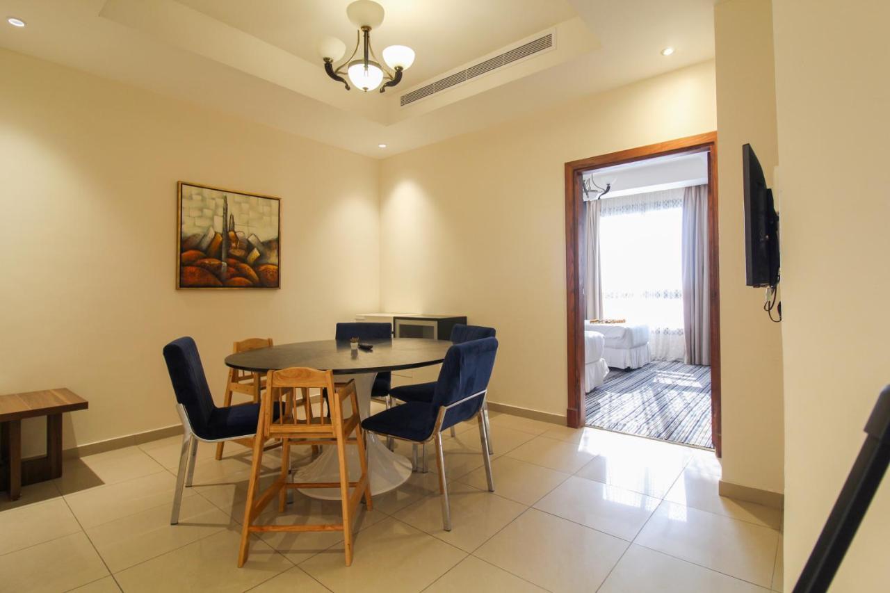 Friesian Hotel Suites Dżedda Zewnętrze zdjęcie