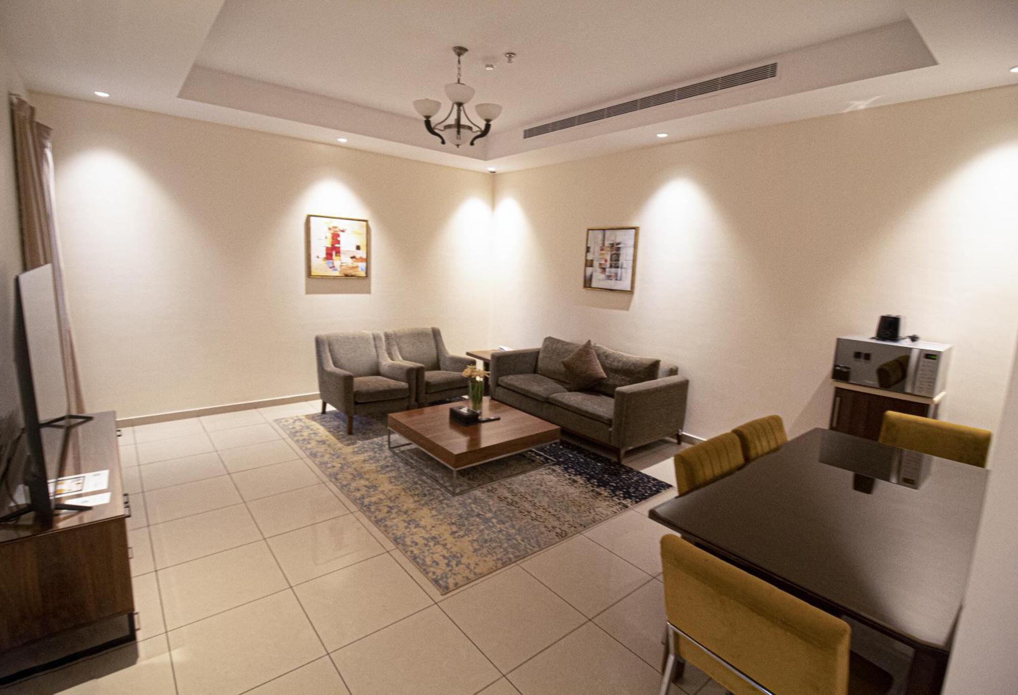 Friesian Hotel Suites Dżedda Zewnętrze zdjęcie